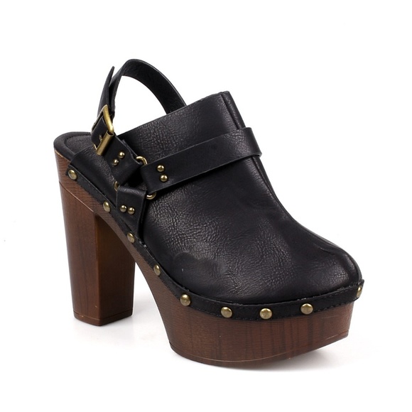 womens platform clogs